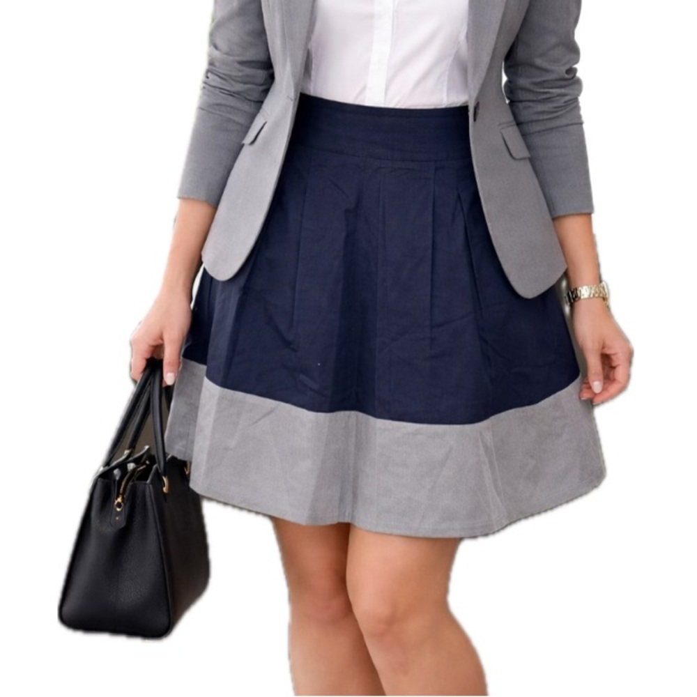 VINCE Navy Gray Pleated Knee Length Skirt, 10